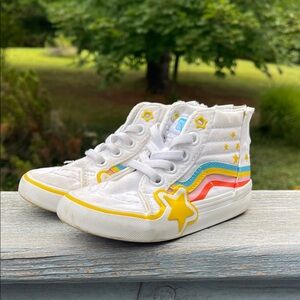 Vans Toddler 7.5 High-Top Sneakers with Rainbow Star Design Zip